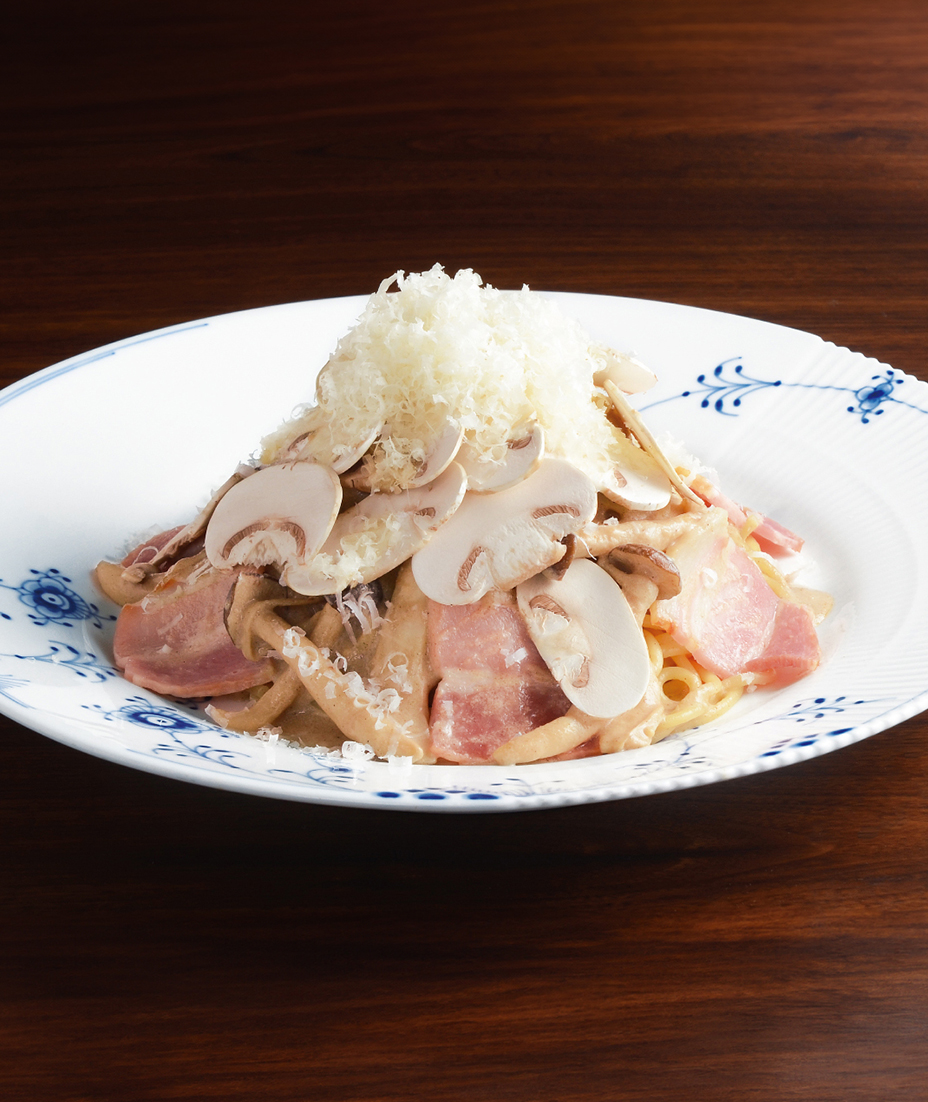 フレッシュマッシュルームとパルミジャーノチーズのポルチーニクリーム