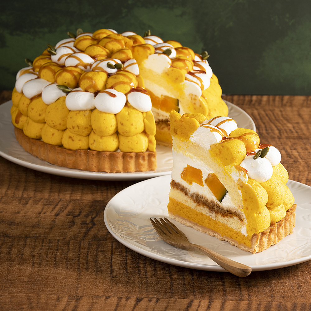 スタやオムライス・ケーキを提供する、カジュアルカフェ